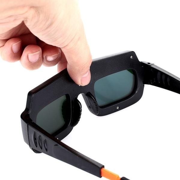 InstaDim - Auto Darkening Welding Glasses